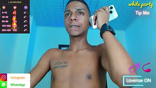 hotboyluxe live cam on StripChat