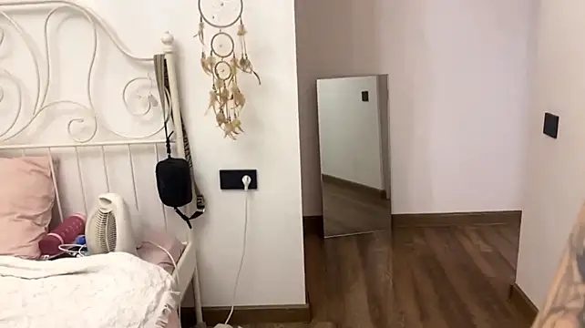 BellaForks live cam on StripChat