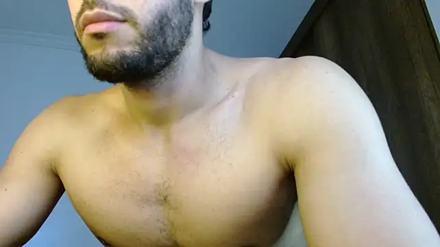 Noah_jhonsonn live cam on StripChat