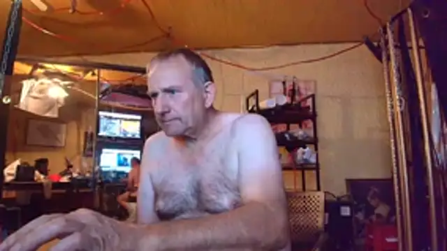 jeanlulu live cam on StripChat