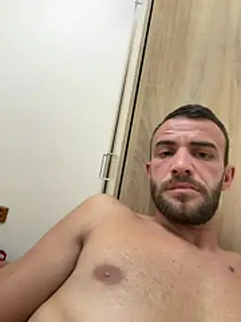 sexyman1936 live cam