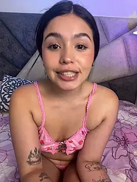 AvaLovely_