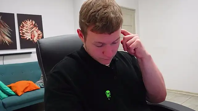 Richard_Dullas live cam