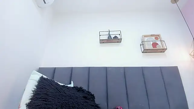 sam_doll_