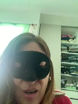 lulupiecitosamor webcam