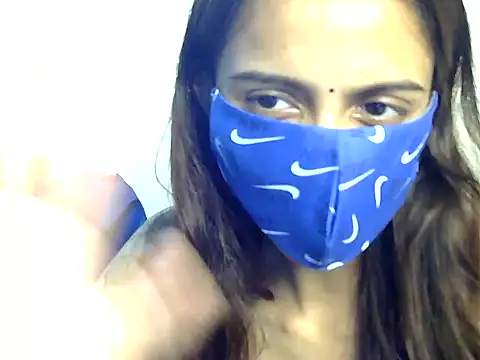 Strawberry_Creamm live sex cam