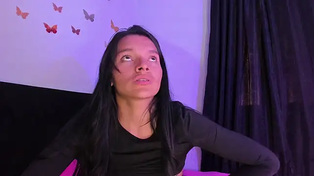 _shantal_smith live cam