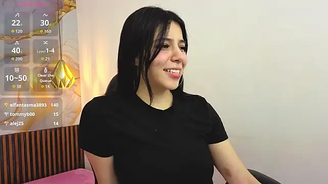 MadissonLewis1