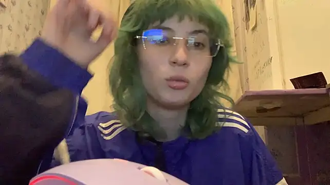 ShineKira88 live cam preview