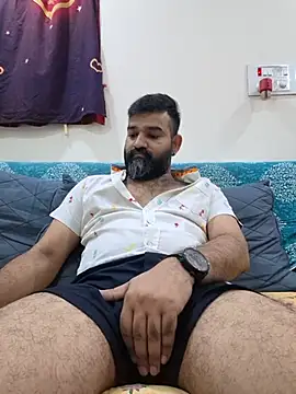 Fun_Guuy live cam on StripChat