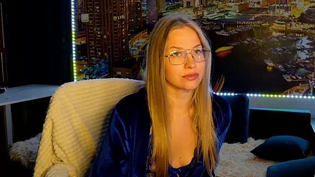 pusyavykusya live cam on StripChat