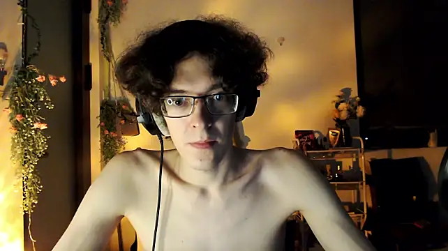 LovesomeCookie live cam on StripChat