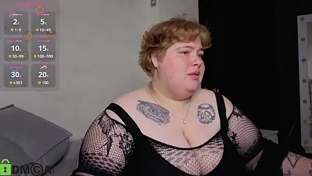 Sew_Sunny live cam on StripChat