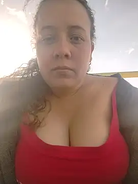 amaia_15 live cam on StripChat