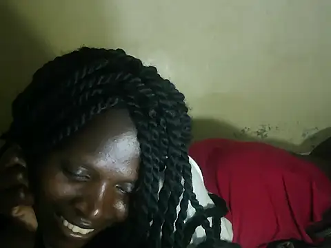 cute-shamza live cam on StripChat