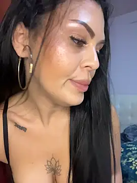 MiaaDiamon