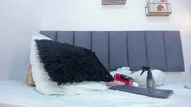 sam_doll_