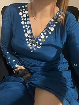 Tasty_LushDesire