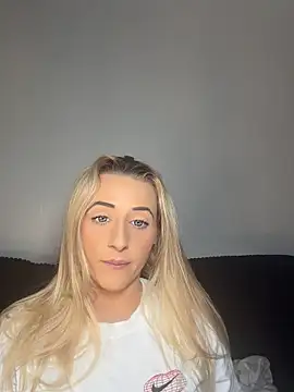 Strongqueen live sex cam