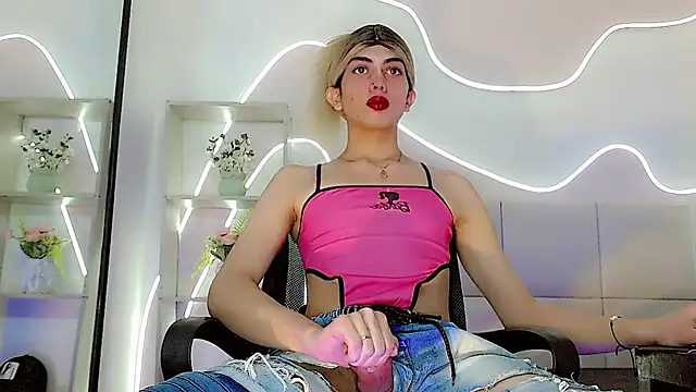 Daniela_Pink_