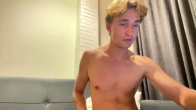MarvinLur webcam