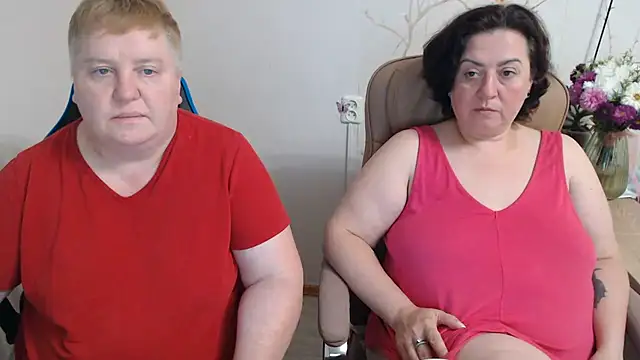 Lindy-Jeanie webcam