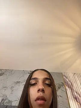 nikkydoll webcam