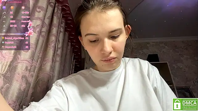 CeyaLier live cam on StripChat