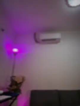 SheenaBrooke live cam on StripChat