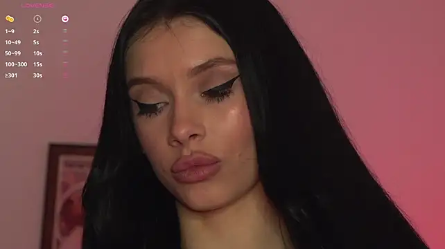 Olivia_Faye