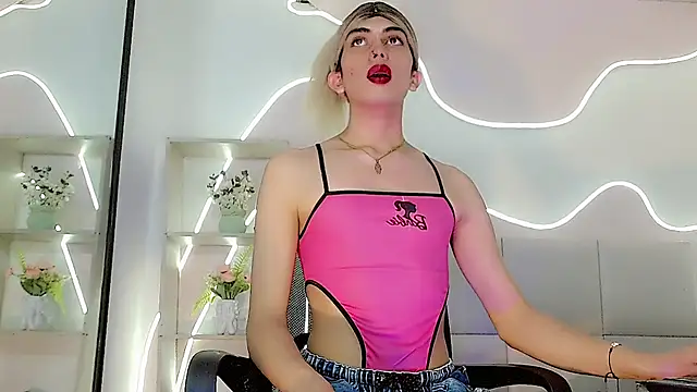 Daniela_Pink_