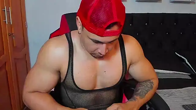 tyler_hank01