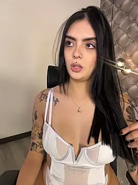AliceRitter live cam on StripChat