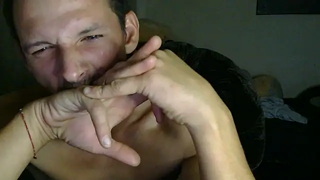mystertrup live cam on StripChat