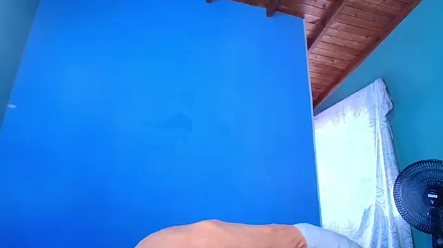 hey_maya live cam on StripChat