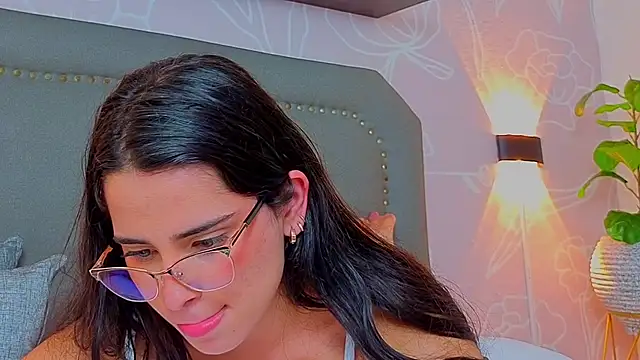 angelica_dymond live cam on StripChat
