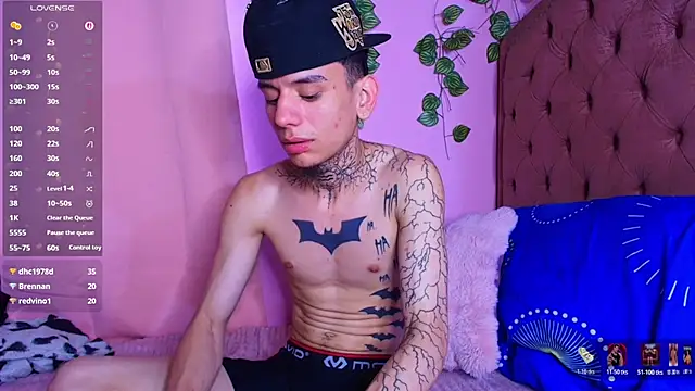 thebatmansion's live room