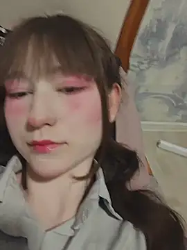 Yoonhee_ki live cam on StripChat