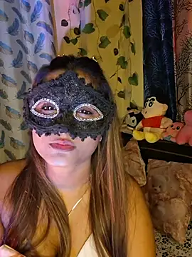 Kiara_97 live cam on StripChat