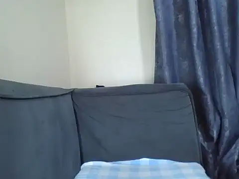 Thick_Me- live cam on StripChat