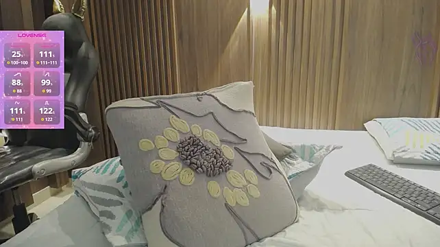 brianna_196 live cam on StripChat