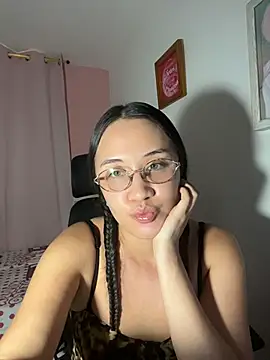 Melody_Fox26 live cam on StripChat