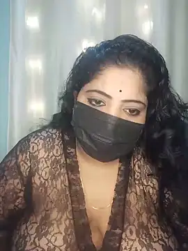 DESI-DOLLLL live cam on StripChat