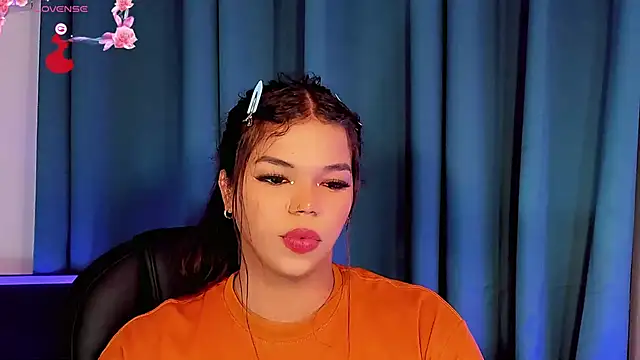 Keira_Fox31 webcam