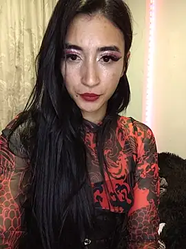 Tahara_Romanov_ live cam on StripChat