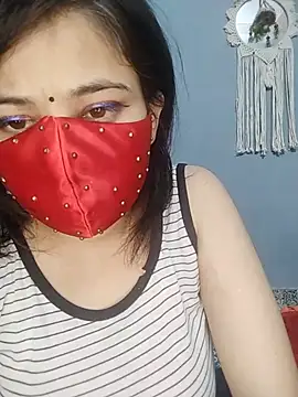 pari8822 (F young) - Boobs suck