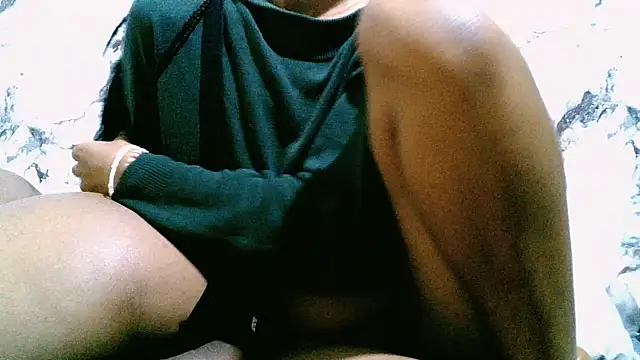 Reddewww live cam on StripChat