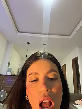 Rafaellaz live sex cam