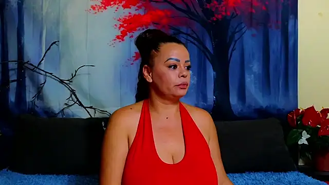 ElizabethEven live cam on StripChat