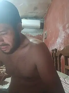 Comandante7 live cam on StripChat